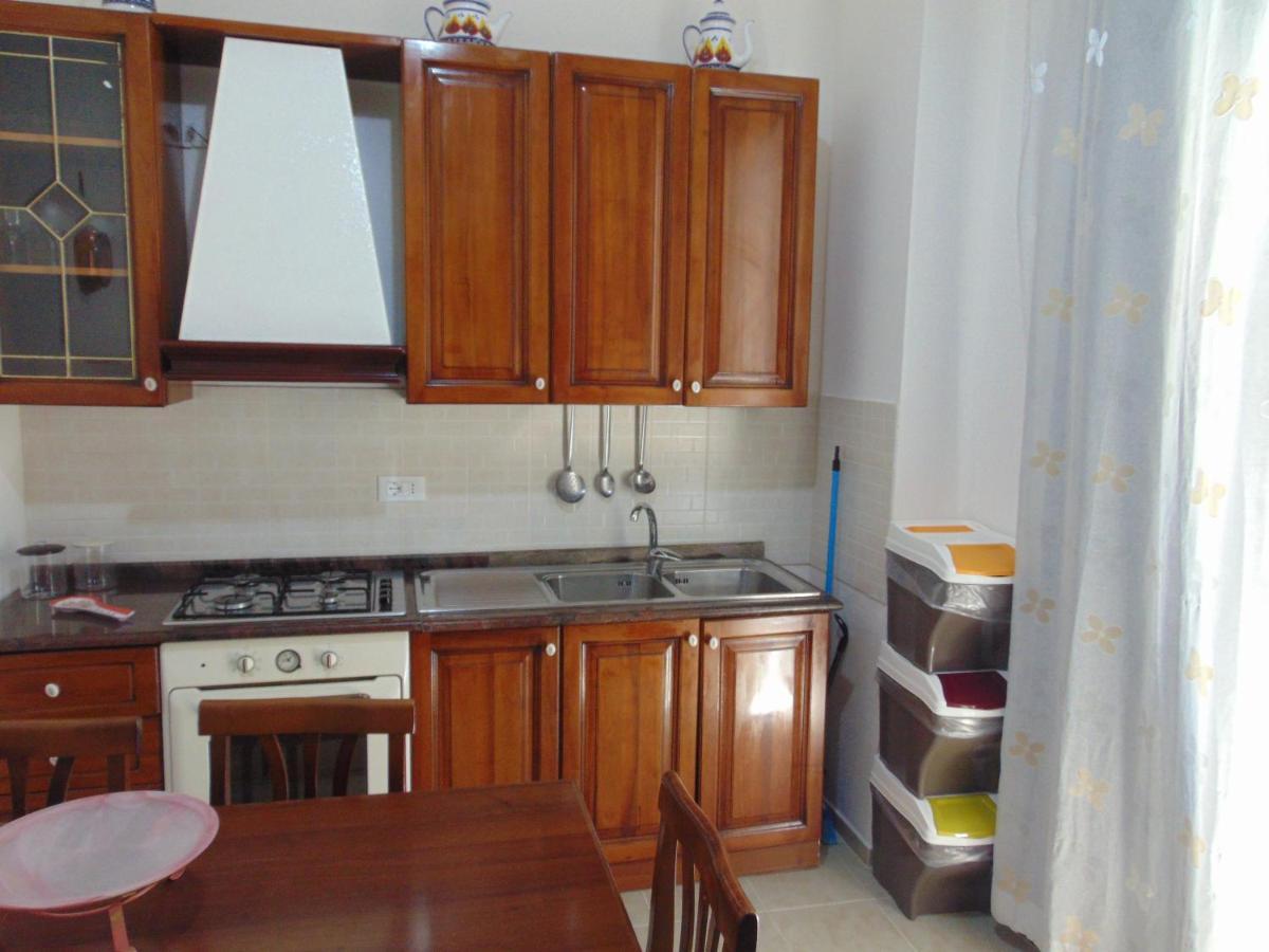 Casa Francesca 2 Lofty Apartment Castellammare del Golfo Exterior photo
